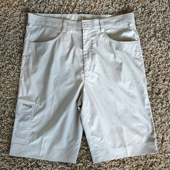 PING Men's Golf Cargo Shorts in US Size 34 EU Size 50 High Rise Flat Front - Picture 1 of 5